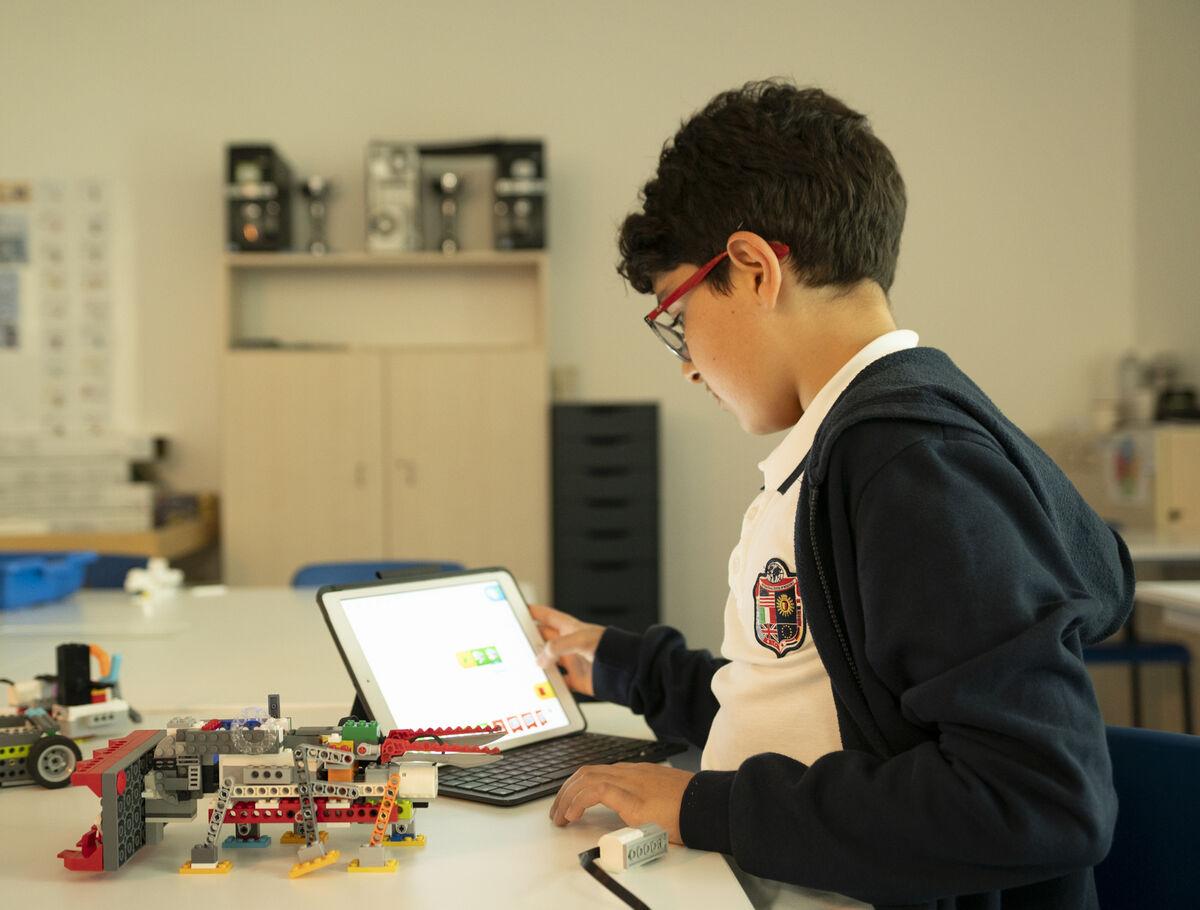 Strutture della scuola media alla International School of Bergamo